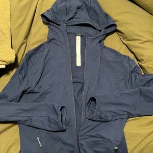 Mens small LuLuLemon sweatshirt